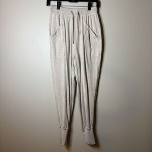 Lululemon Beige Still Chill Joggers Casual cozy travel yoga comfy Women's Size 4